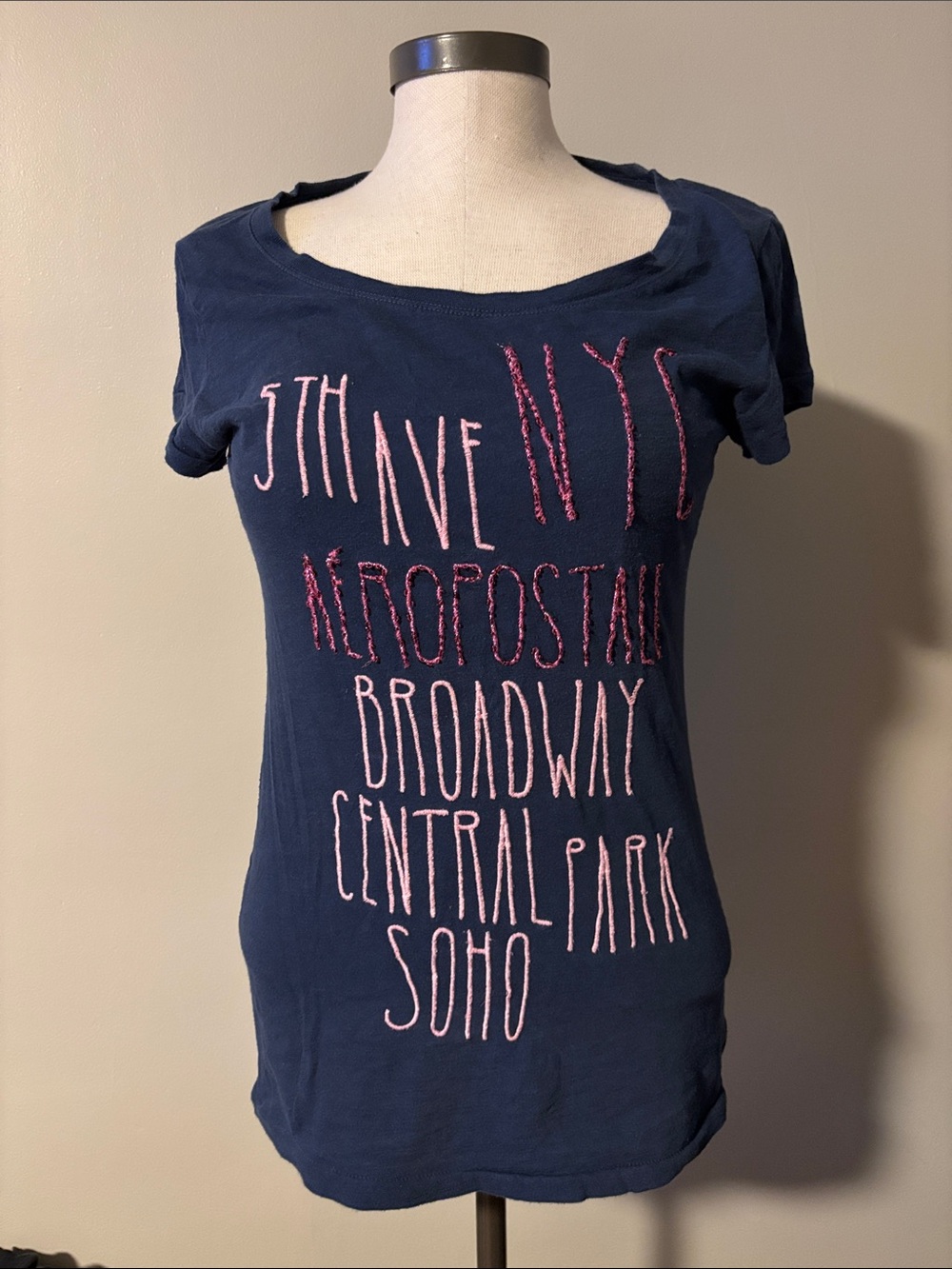Aeropostale Navy Short Sleeve Tee with Pink Graphic Text